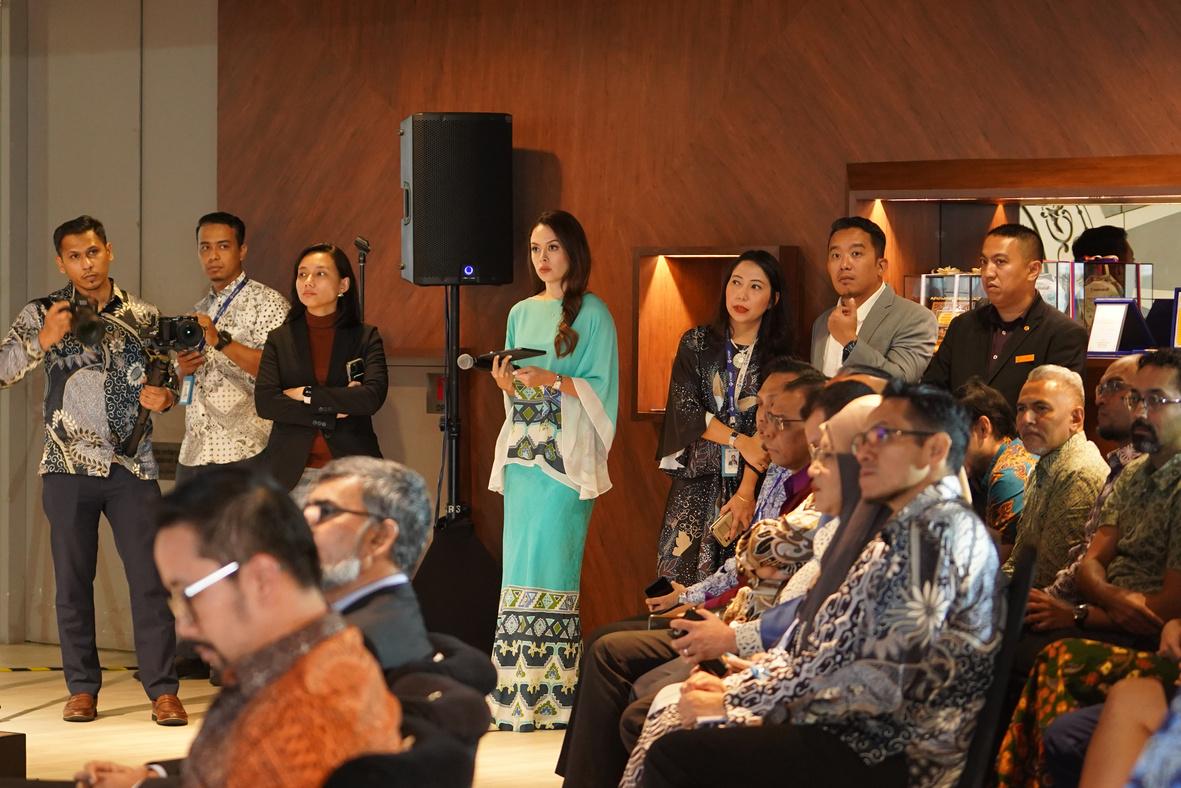 Sesi panel forum bersama pengasas syarikat pemula